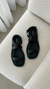 Kenia Sandals - Black Leather