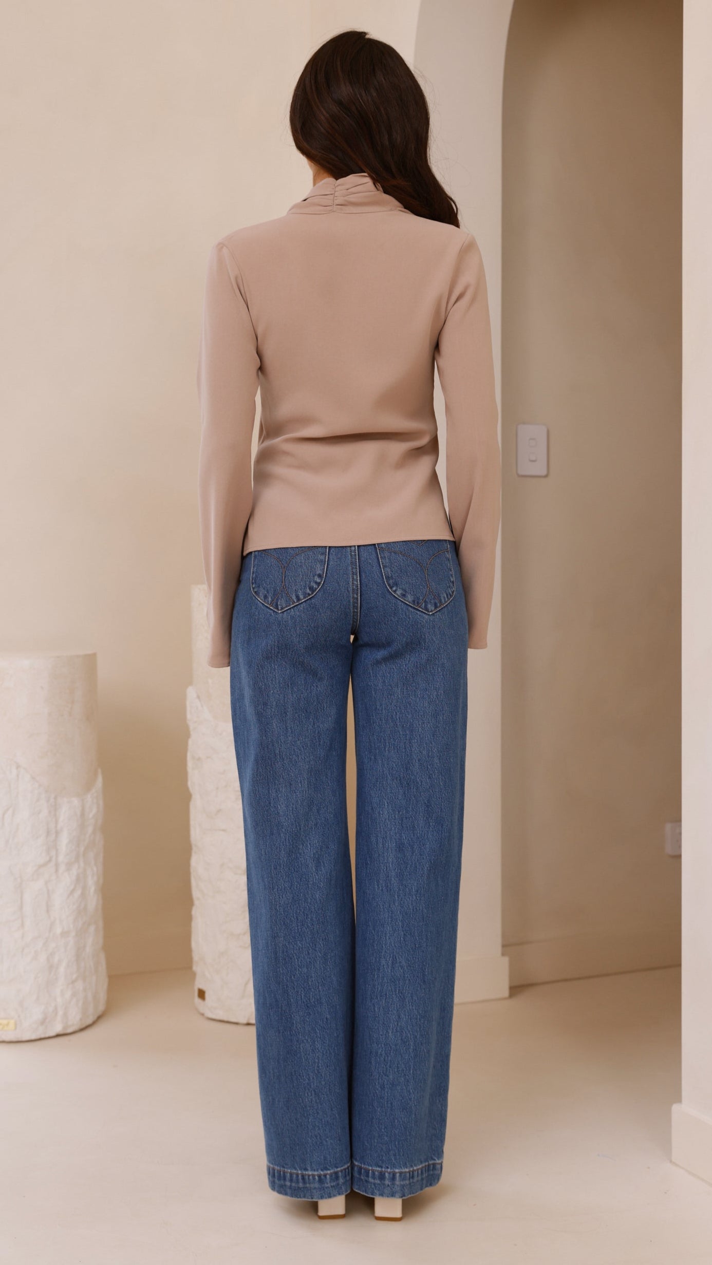 Lani Open Front Top - Latte