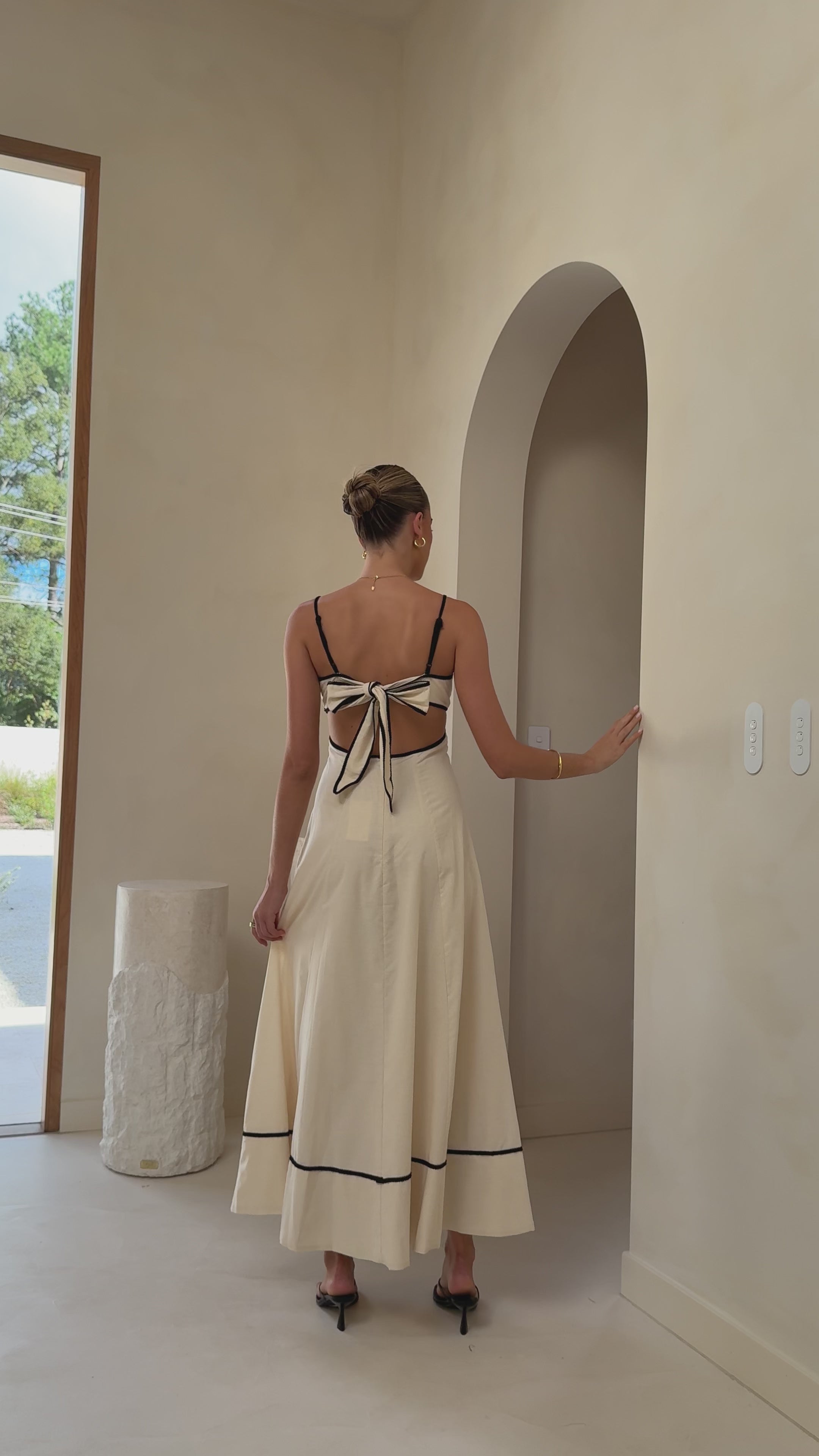 Nereda Maxi Dress - Cream