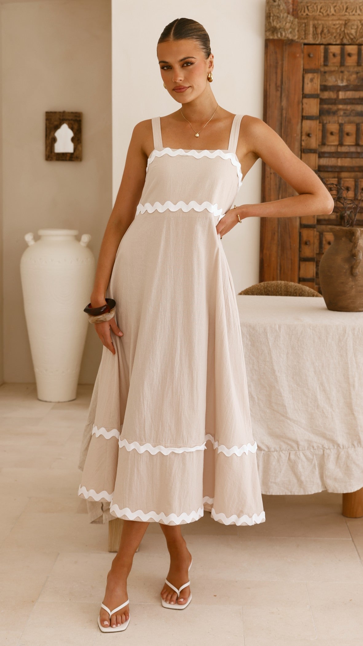 Raelynn Midi Dress - Beige/White