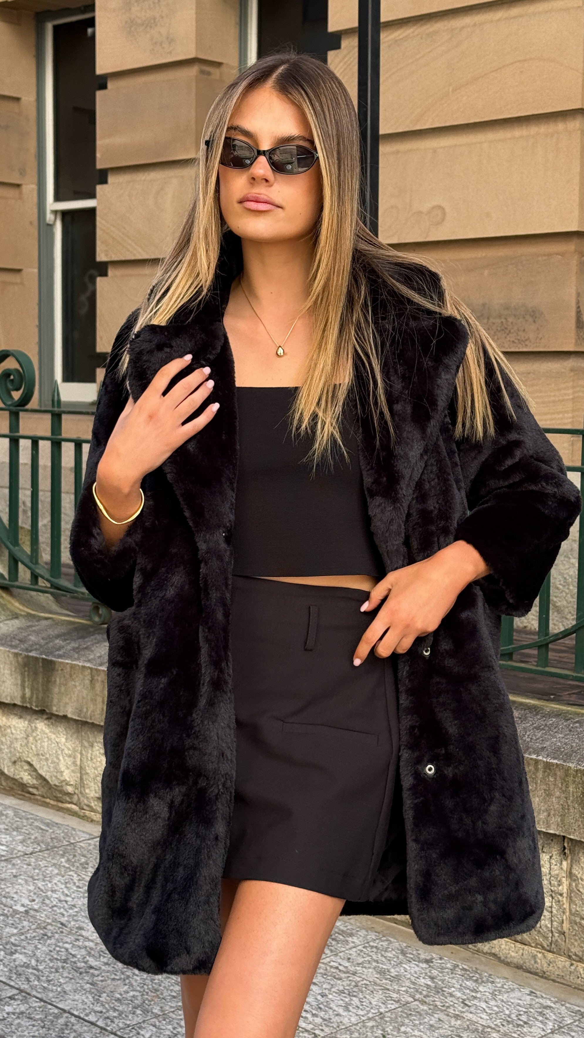 Josie Coat - Black