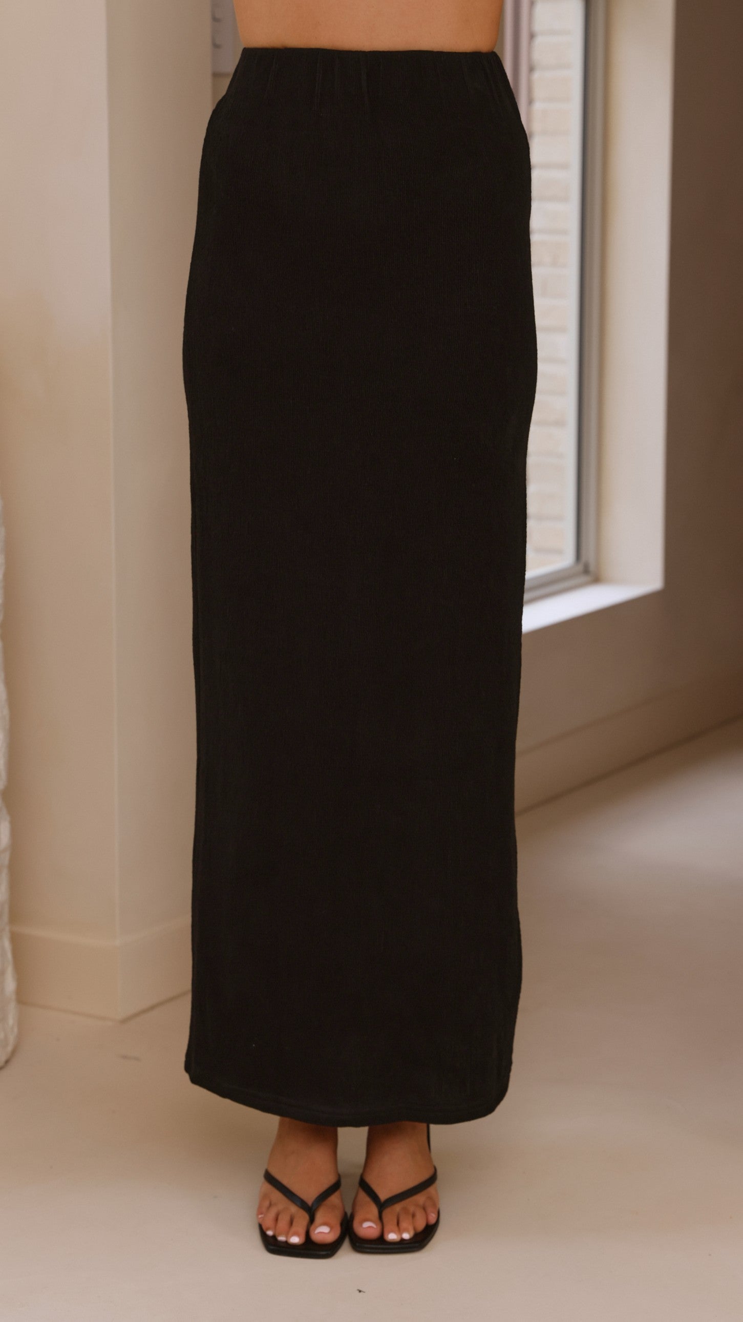 Kahili Maxi Skirt - Black