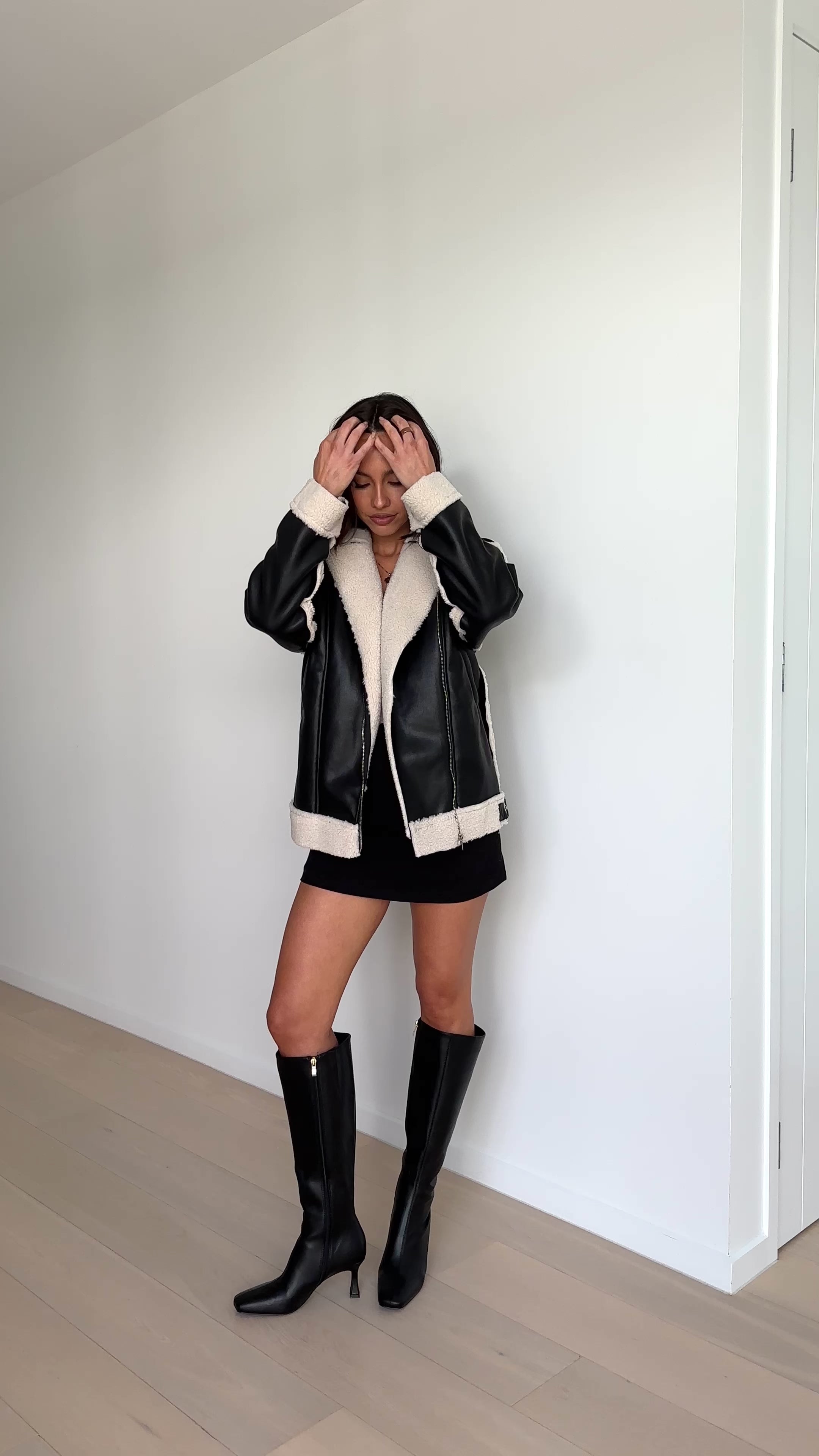 London Oversized Biker - Black
